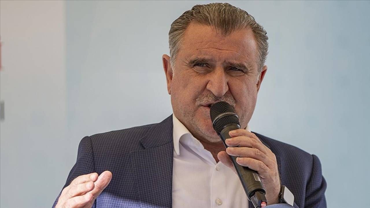 Bakan Bak, İstanbul'daki Hazırlık ve Düzenleme Kurulu toplantısına başkanlık yaptı