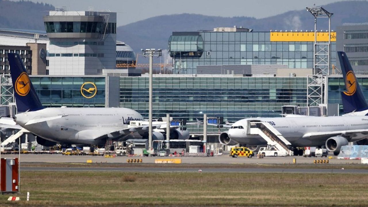 Lufthansa’da binlerce kişiyi işten çıkarma planı: Kâr hedefini yükseltmişti