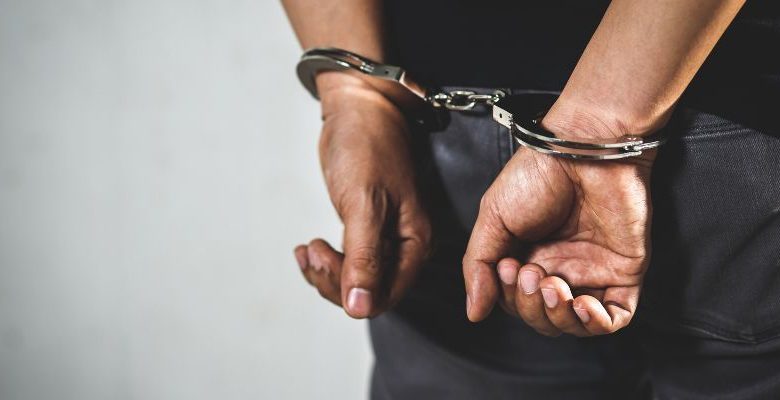 Ayrılma aşamasındaki eşini ikna edemeyince kayınpederinin evini yakmış! Bolu’da yayla evlerinde çıkan yangına ilişkin yakalanan zanlı tutuklandı Ayrılma aşamasındaki eşini ikna edemeyince kayınpederinin evini yakmış! Bolu’da yayla evlerinde çıkan yangına ilişkin yakalanan zanlı tutuklandı