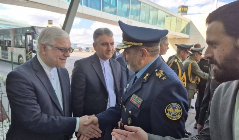 İran Savunma Bakanı: Muhtemel Bir Savaşa Hazırız