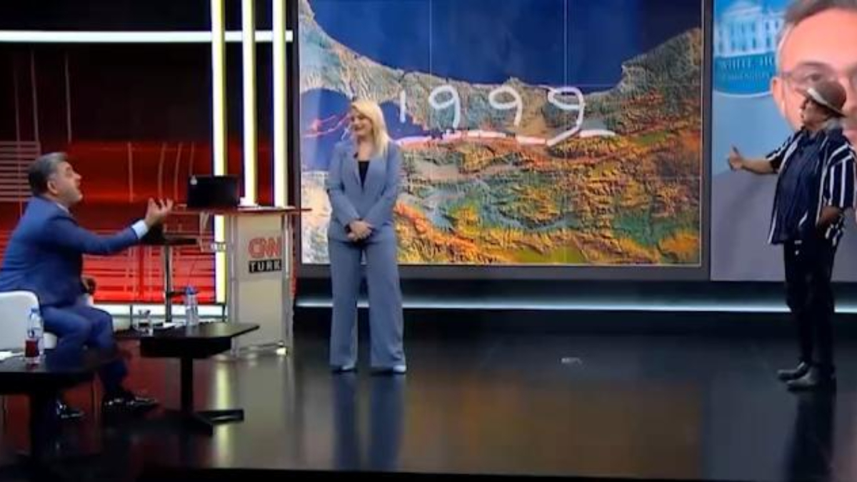 Prof. Dr. Şener Üşümezsoy canlı yayında gergin anlar yaşadı