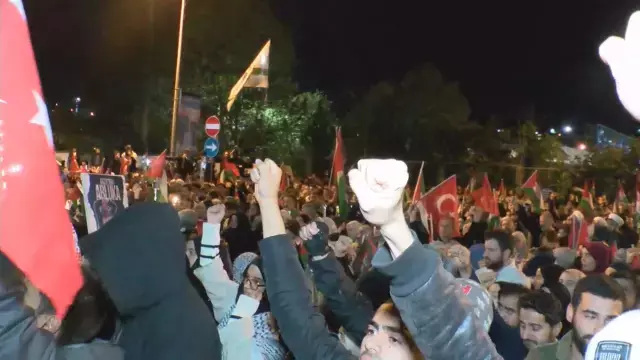 Sumud filosuna saldırıyı duyanlar İstanbul’da sokağa döküldü