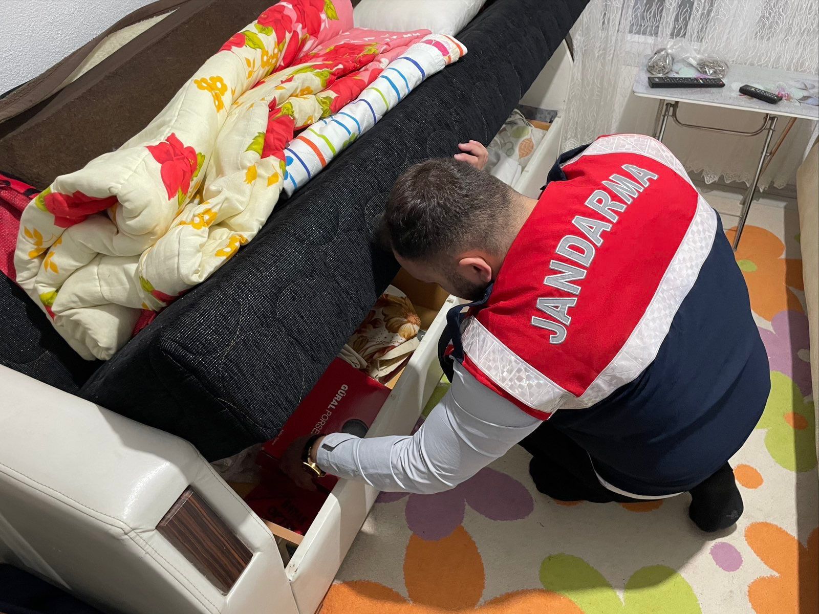 ASAYİŞ Milli İstihbarat Teşkilatı’ndan kritik operasyon! Kişisel verileri yasa dışı yollarla ele geçirenlere yönelik operasyon düzenlendi…